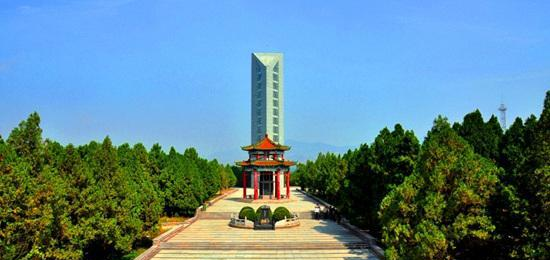 东北军区炮兵司令攻锦州前,触雷牺牲!之前老婆女儿被鬼子杀害!