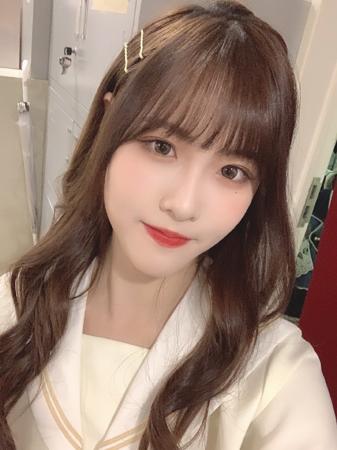 偶像美少女gnz48-王秭歆迷人美照欣赏