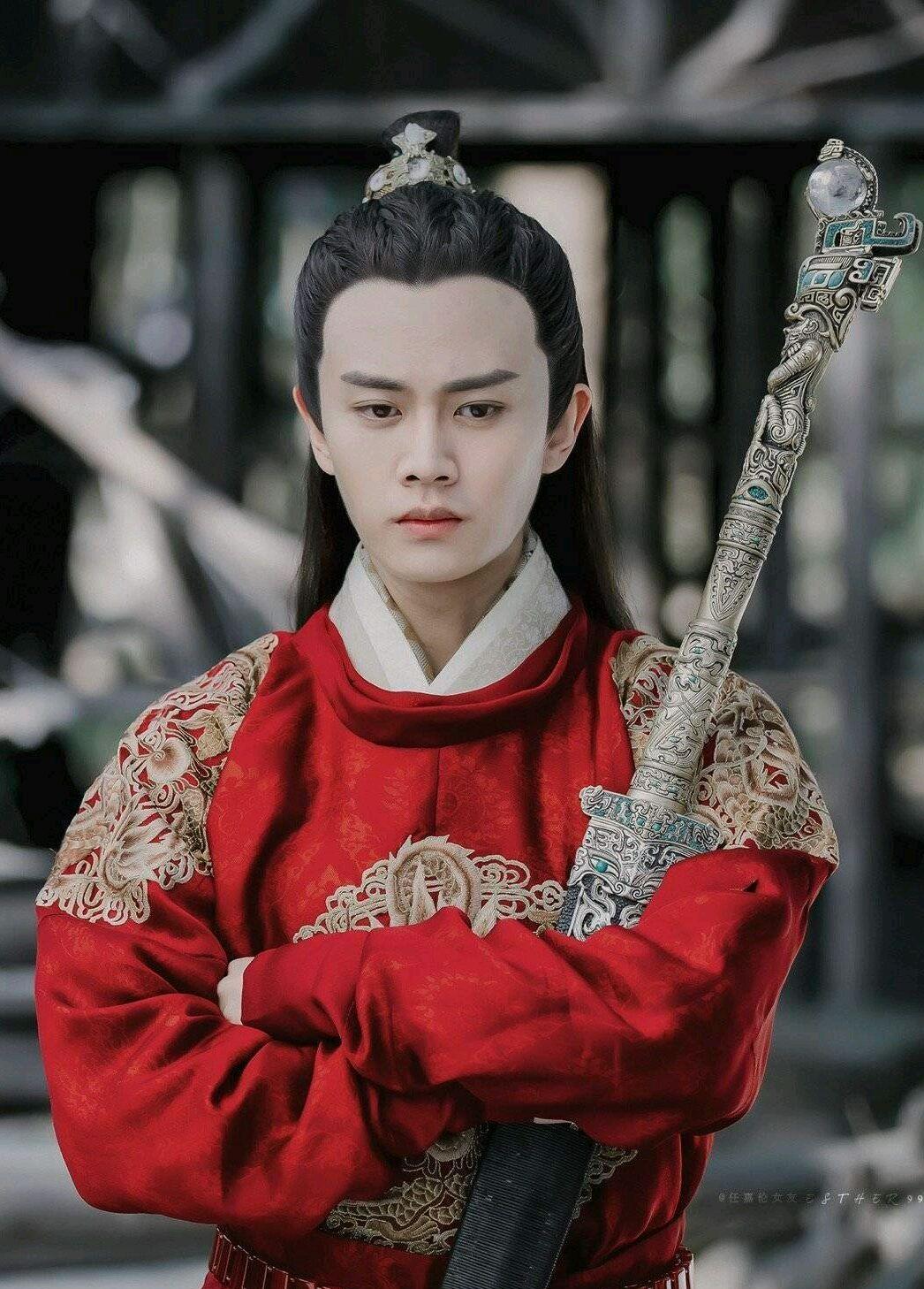 正文  《长安如故》杀青后,任嘉伦拟定的下一部剧已经被网友爆出.