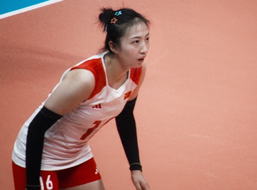 带领球队晋级四强，赛后丁霞痛哭：太不容易了！仍是中国最强二传