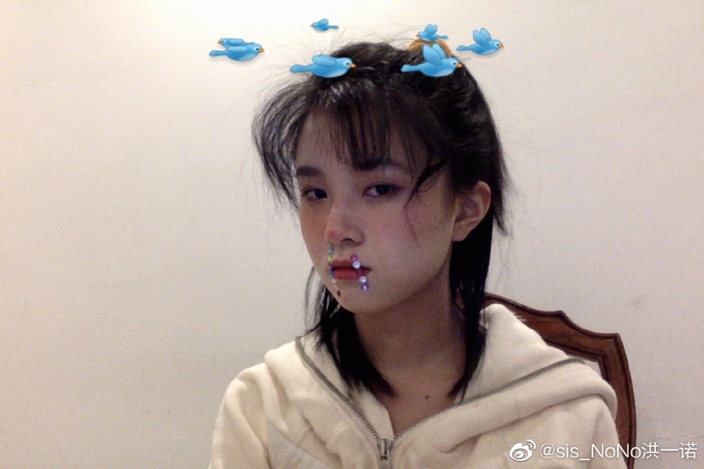 美女歌手洪一诺迷人写真美照欣赏啊_高清图集_新浪网