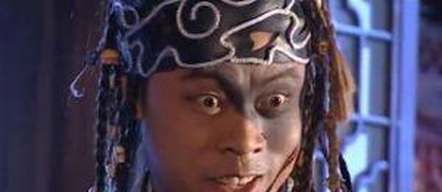 倚天屠龙记中,玄冥二老最后是怎么死的?一共有三个版本