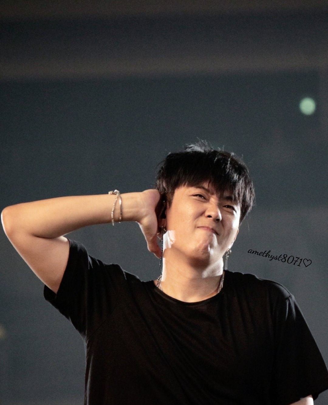 高清壁纸|殷志源:完美演绎大背头的男人