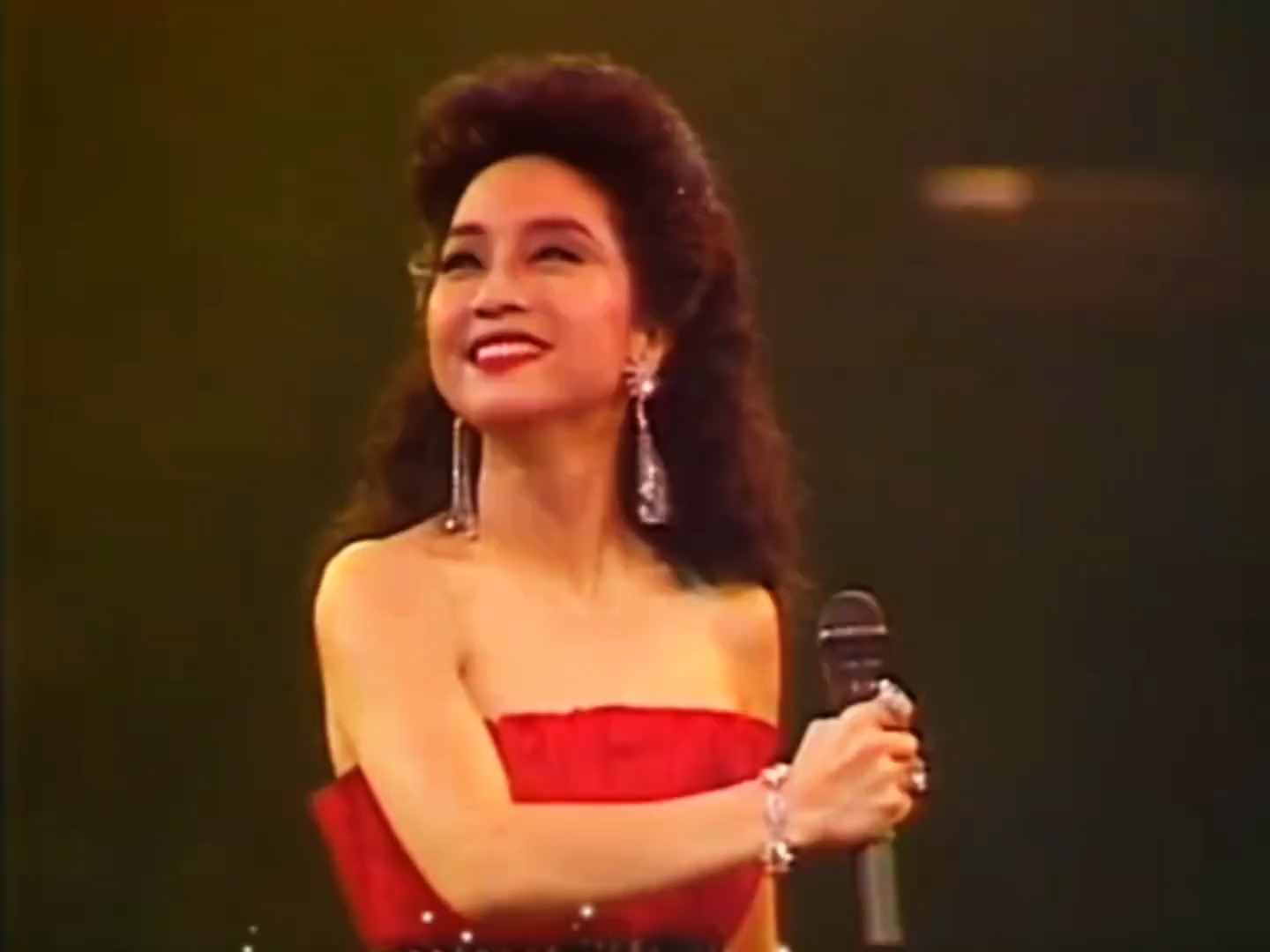 1987徐小凤《苏三起解》封神现场！殿堂级歌喉燃爆全场！