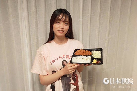 日本棋闻星合志保和猪排的关系