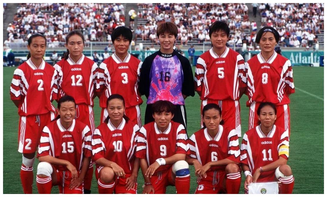 孙雯曾化身民族英雄:获巨奖,比肩马拉多纳