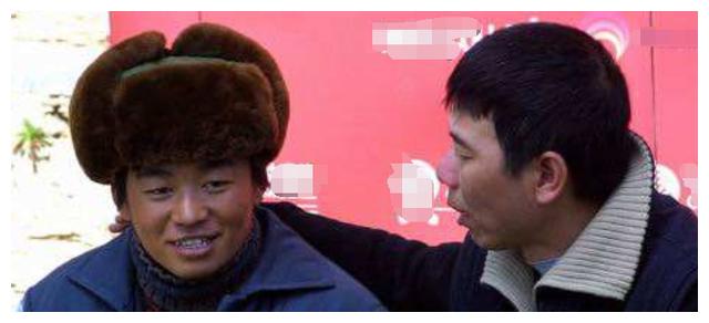 矮星陈三木:和王宝强从患难兄弟到形同陌路,提两人恩怨几度落泪