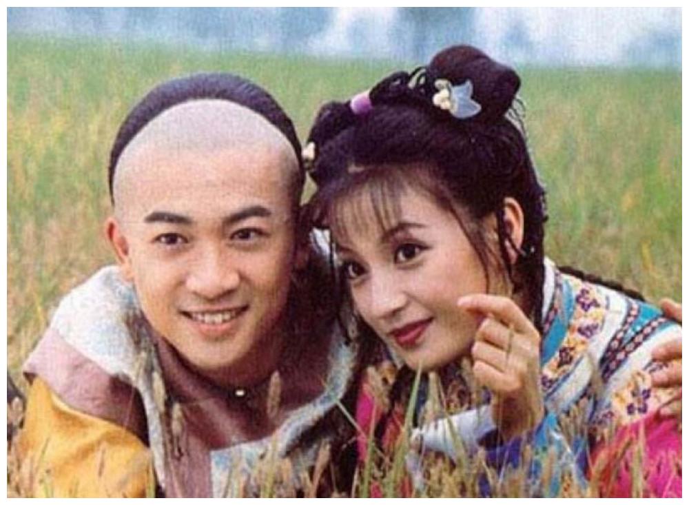 看她拍的拉芳广告,背景板全是一线巨星__财经头条
