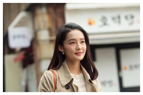 张艺兴跨国恋,王一博李沁加盟,这部电影神仙阵容却被压四年