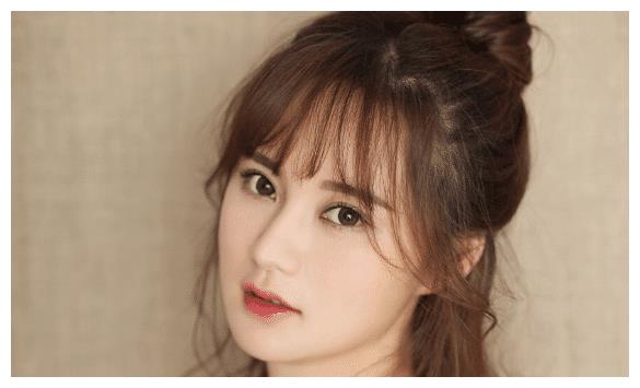 扮演陈艳男的吴一迪,如今也退隐娱乐圈,难道有什么难言之隐吗__财经头