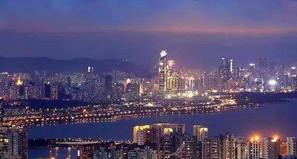 中国校花排行榜前十名_我国十大校花排行出炉,佟丽娅未进前5很意外,清华校花实至名归