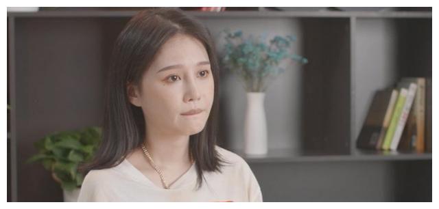 赵本山女儿球球炫富,父亲倾力帮助北京买豪宅,大女儿却不管不问__财经