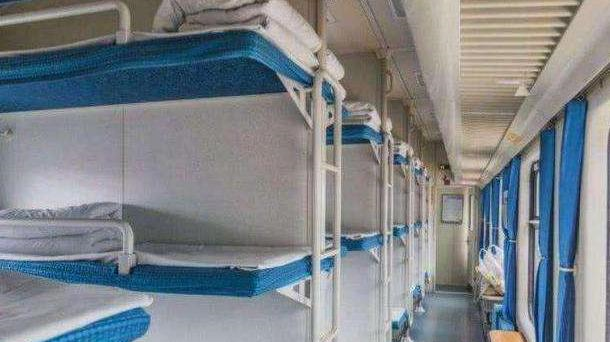 为什么火车卧铺都是“男女混住”，没有安全隐患吗？看完你就懂了休闲区蓝鸢梦想 - Www.slyday.coM