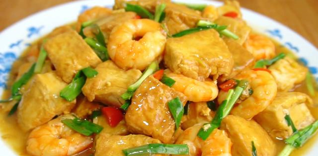一块豆腐，一碗虾，丢进锅里，出锅鲜嫩美味又下饭，孩子特喜欢吃休闲区蓝鸢梦想 - Www.slyday.coM