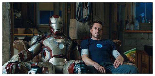 盘点3位钢铁侠的继承人!亲闺女长大最惊艳,桌子上照片让人泪目