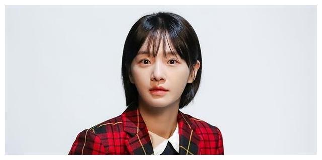 6点认识《虽然是精神病》朴珪瑛,清纯魅力超圈粉