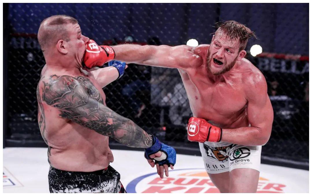 比如大家熟知的布洛克·莱斯纳,鲍比·莱斯利,巴蒂斯塔等选手都在mma