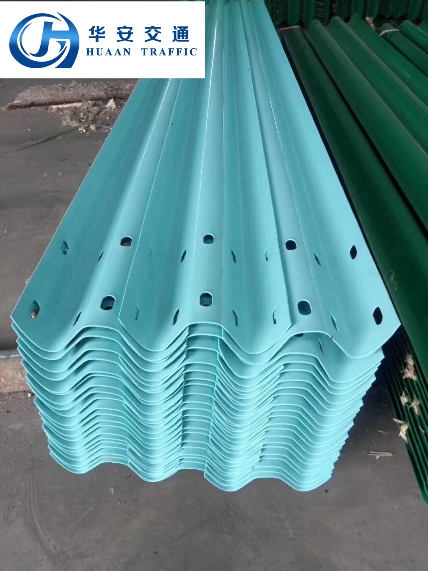 彩色波形护栏不同工艺有什么差异之处