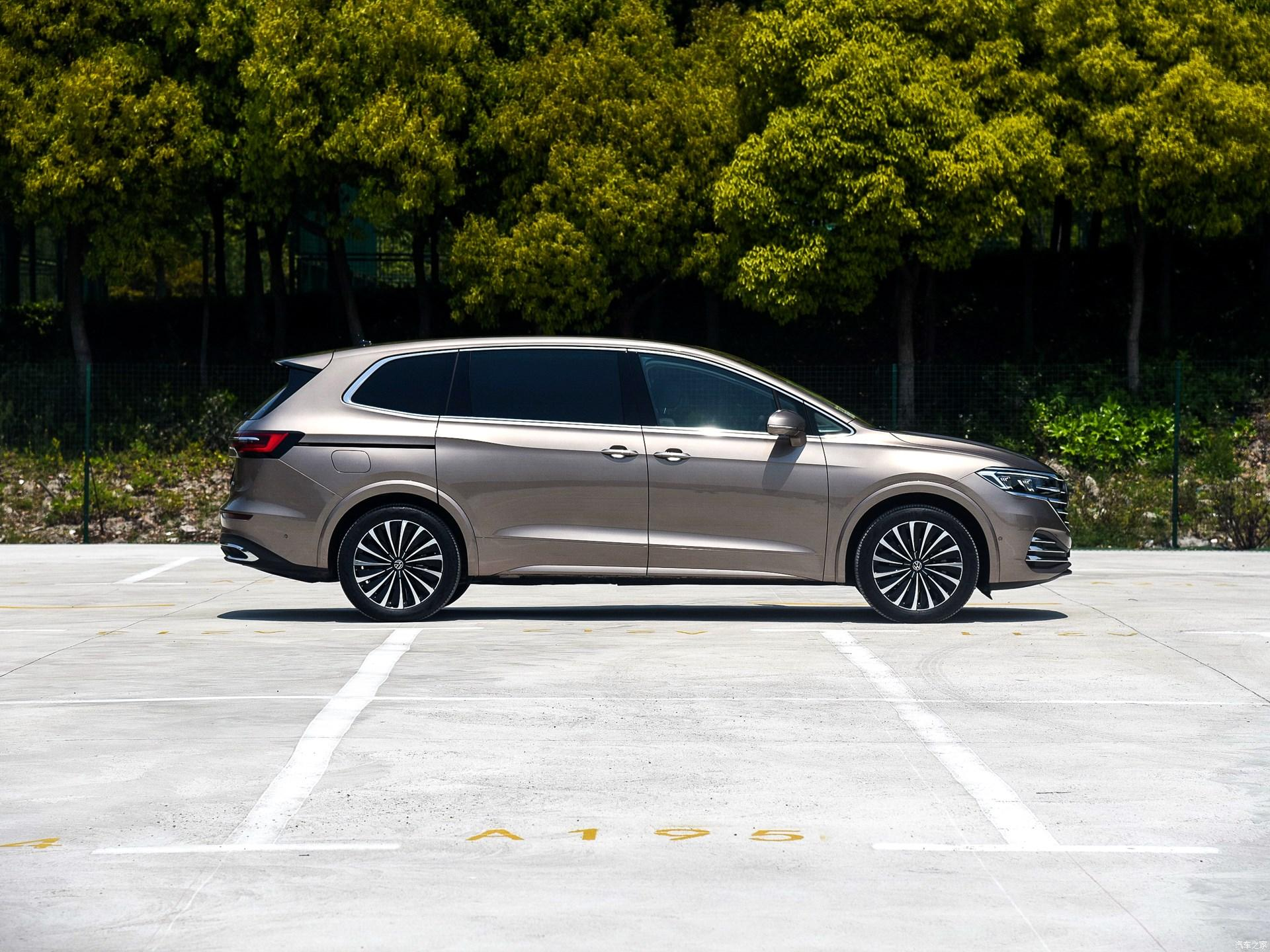 操纵和动力方面,刚开始看威然(配置|询价)这个大家