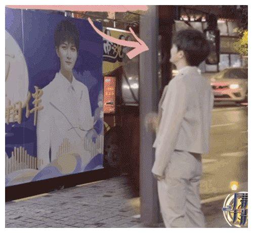 没有人比周深更懂社死的尴尬，这遇到的社死现场未免也太多了吧休闲区蓝鸢梦想 - Www.slyday.coM