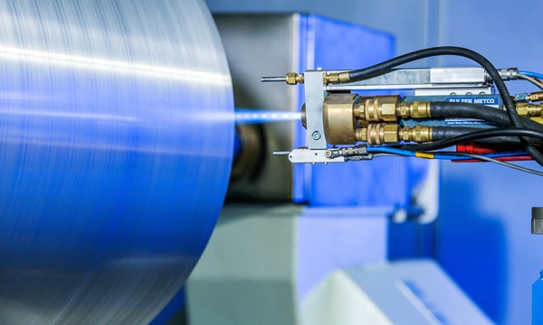 喷涂钼丝,汽车零部件表面涂层的理想材料