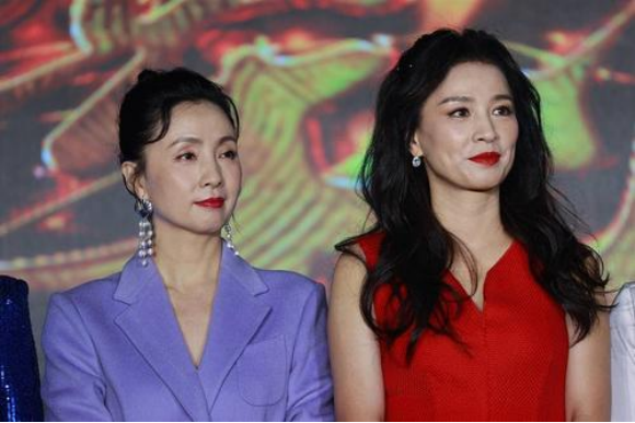 陶虹太有远见!退出张庭夫妇传媒公司股东,直播微商界疑变天?休闲区蓝鸢梦想 - Www.slyday.coM 陶虹太有远见!退出张庭夫妇传媒公司股东,直播微商界疑变天?休闲区蓝鸢梦想 - Www.slyday.coM