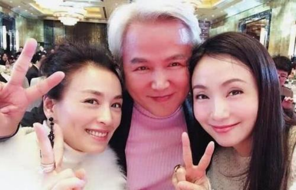 陶虹太有远见!退出张庭夫妇传媒公司股东,直播微商界疑变天?休闲区蓝鸢梦想 - Www.slyday.coM 陶虹太有远见!退出张庭夫妇传媒公司股东,直播微商界疑变天?休闲区蓝鸢梦想 - Www.slyday.coM