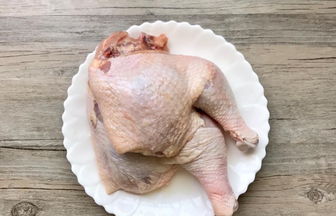 红烧鸡块换种做法,鸡块又香又嫩,春天吃又营养又过瘾|鸡块|边腿|汤匙