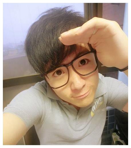 8岁演"三毛"走红,与孙俪同学,因化妆致脱发,如今大变样|孟智超|三毛