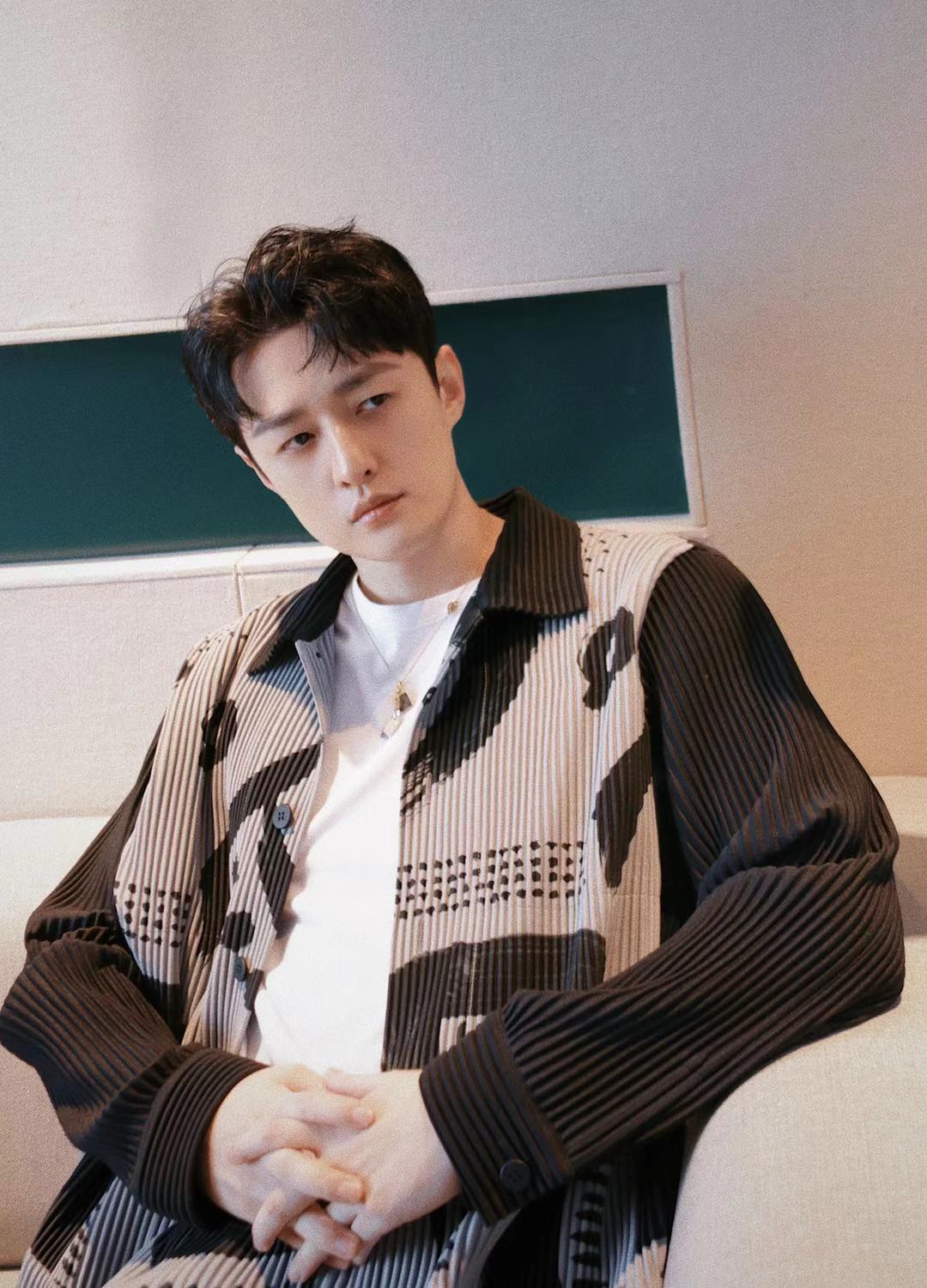 胡耘豪南京亮相品牌活动 休闲随性展新潮流时尚|胡耘