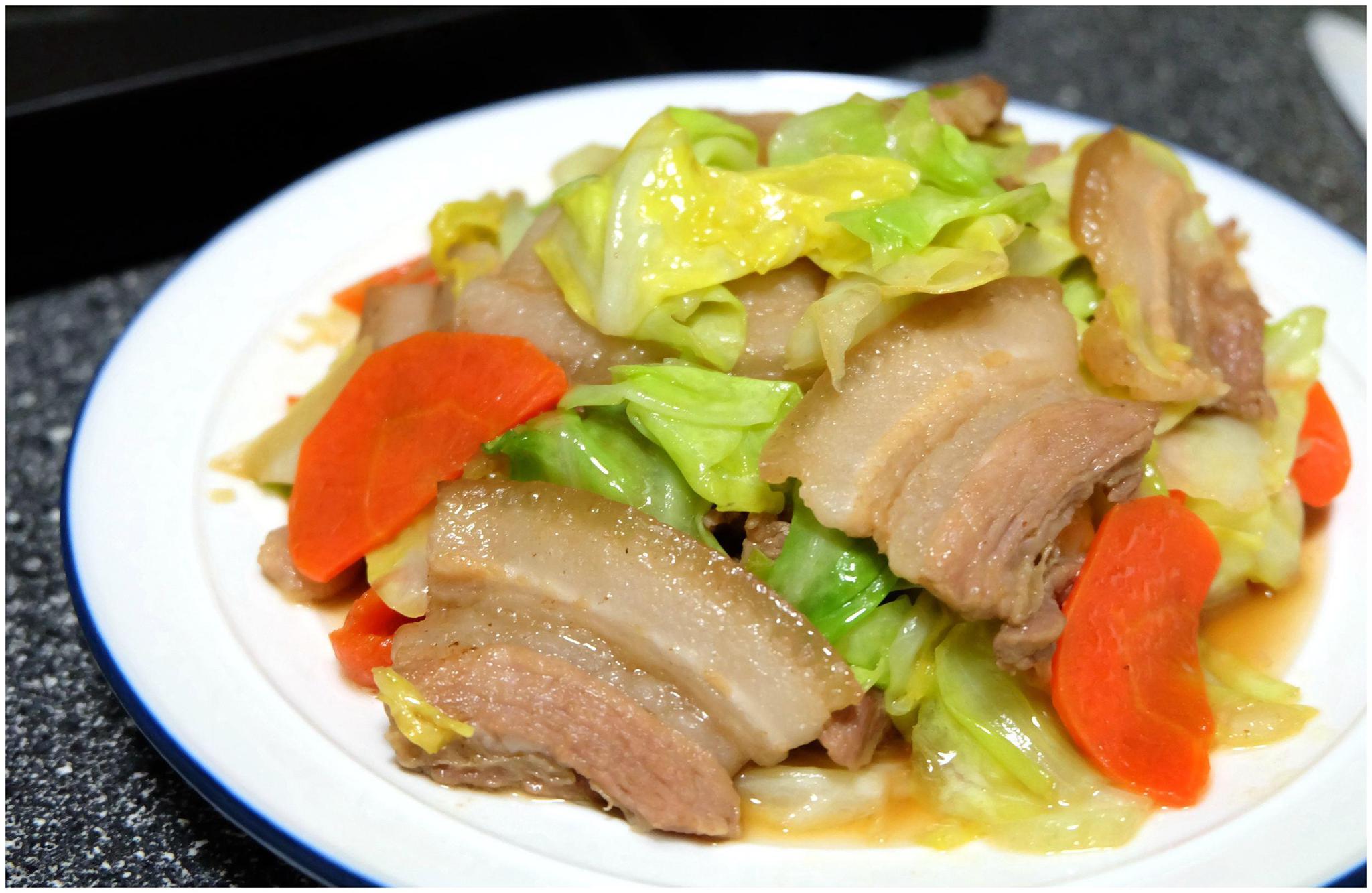 秋季吃点卷心菜便宜又美味家常菜卷心菜炒五花肉大家喜欢吗