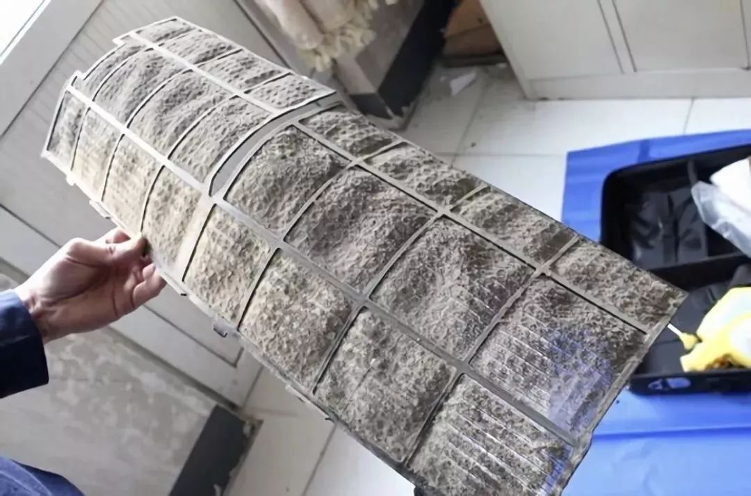 “吹空调要健康”引发全民热议，机芯可拆洗等产品或再度走俏-家电圈官网