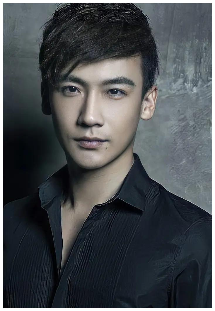 曾错过张艺谋电影的他,在《大秦赋》演嫪毐,出道14年依旧没火|叶项明