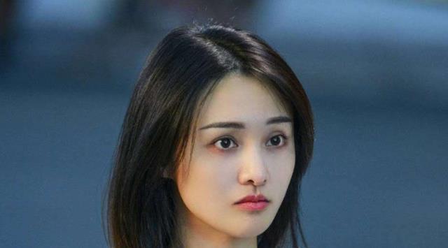 21 15:02:26            占卜师玲儿 1 / 6 不得不说一下郑爽的事件