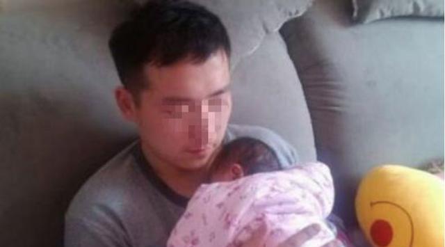 男子每月寄钱,回家却见女儿瘦得皮包骨,小侄儿说句话,父亲哭了休闲区蓝鸢梦想 - Www.slyday.coM 男子每月寄钱,回家却见女儿瘦得皮包骨,小侄儿说句话,父亲哭了休闲区蓝鸢梦想 - Www.slyday.coM