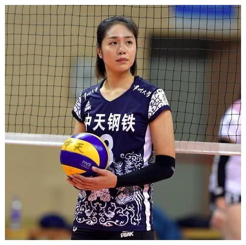 江苏女排陈展一语道破不引援的秘密,不是没钱,而是不想错过机会