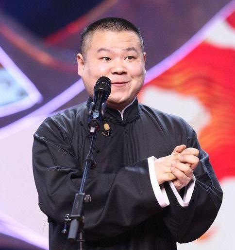 岳云鹏三天上两次热搜春晚相声作品被批评看懂行的人怎么说