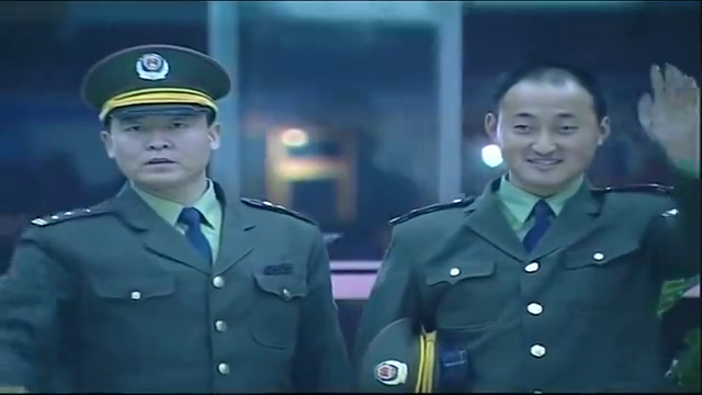 插翅难逃:小马结婚,张世豪:他怎么又结婚啊!这次又和谁啊!