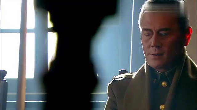 夜隼军统区长承认真相地下党卧底是自己亲生儿子柳航懵了