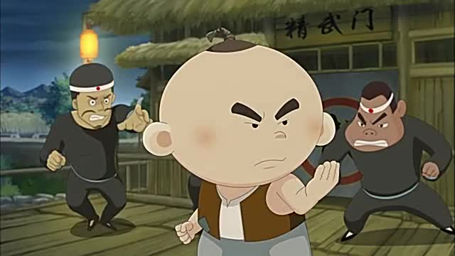 神勇小子大院内为村民表演武功,汉奸前来报到