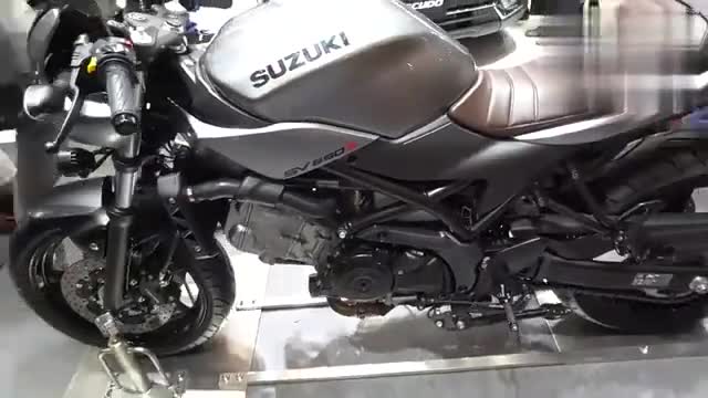 2020款铃木sv650xabs静态体验,这颜值