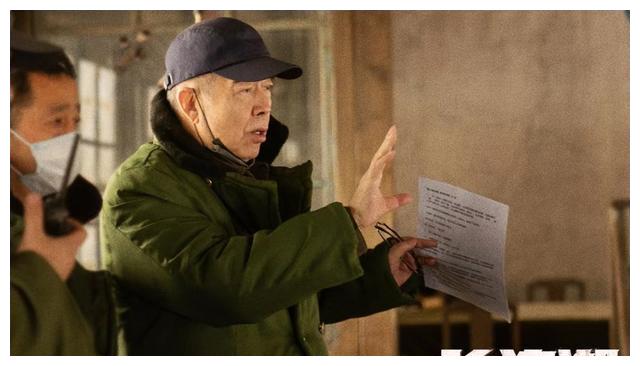 《长津湖》2天票房过5.3亿,群演就有7万人次,把钱花在了刀休闲区蓝鸢梦想 - Www.slyday.coM 《长津湖》2天票房过5.3亿,群演就有7万人次,把钱花在了刀休闲区蓝鸢梦想 - Www.slyday.coM