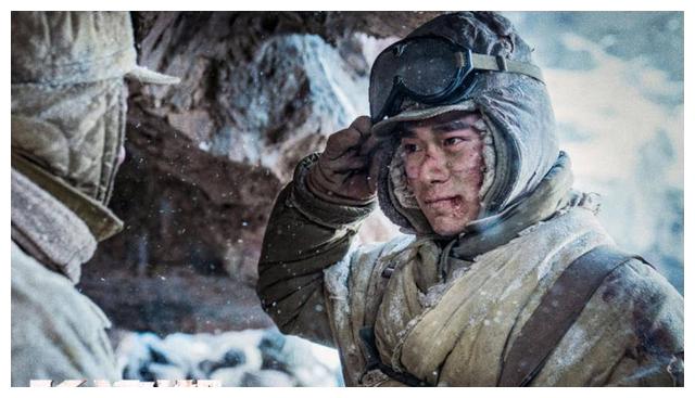 《长津湖》2天票房过5.3亿,群演就有7万人次,把钱花在了刀休闲区蓝鸢梦想 - Www.slyday.coM 《长津湖》2天票房过5.3亿,群演就有7万人次,把钱花在了刀休闲区蓝鸢梦想 - Www.slyday.coM