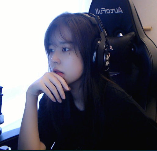 沫子一身职业装令粉丝荤段子频出网友这就是36d的魅力吗