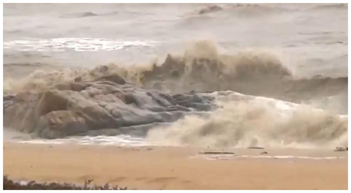 危急时刻,越南紧急出动50万兵力待命,随时准备协助民众撤离