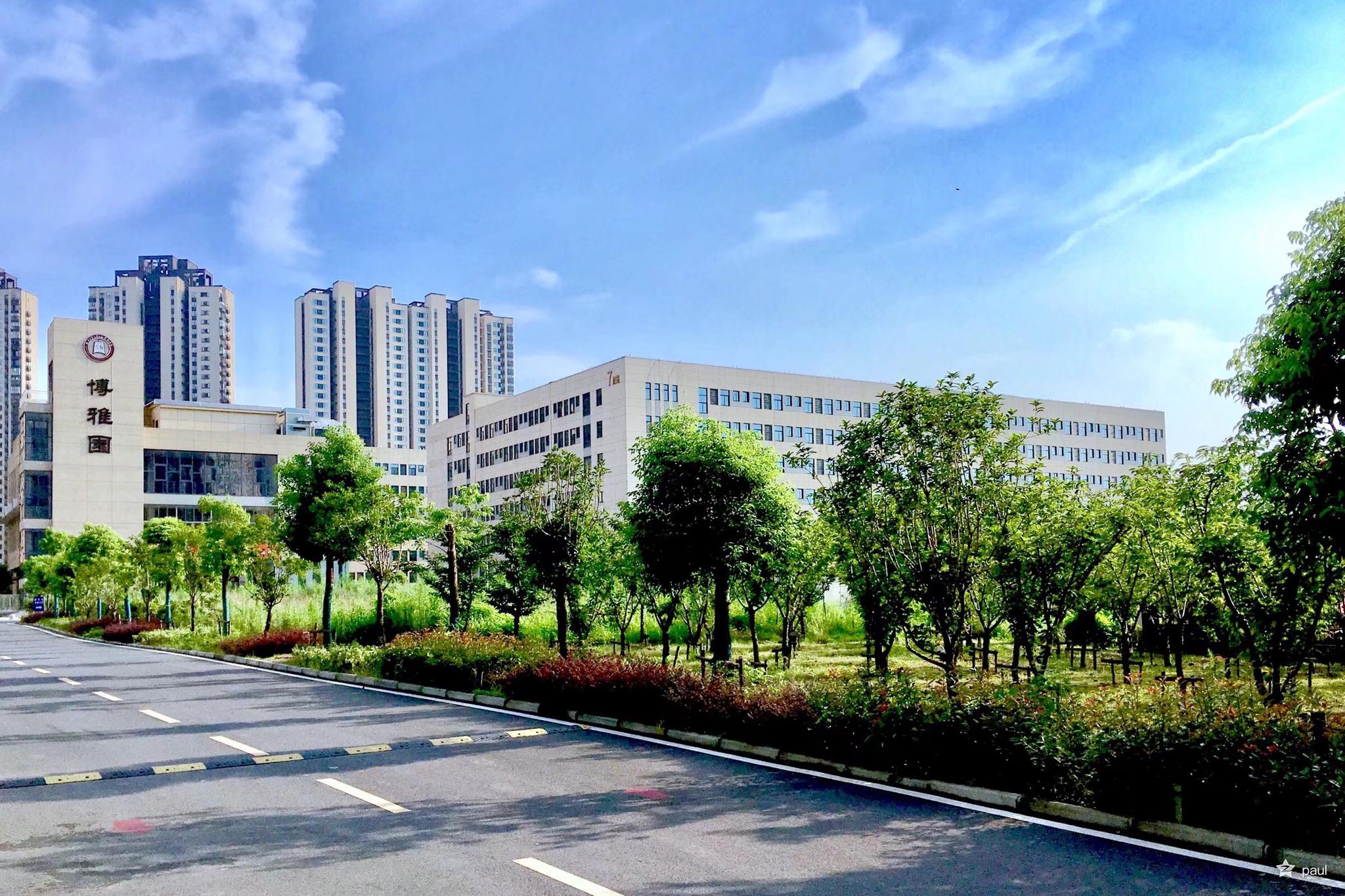 建筑摄影--雨后校园(湖北工业大学工程技术学院)_高清图集_新浪网