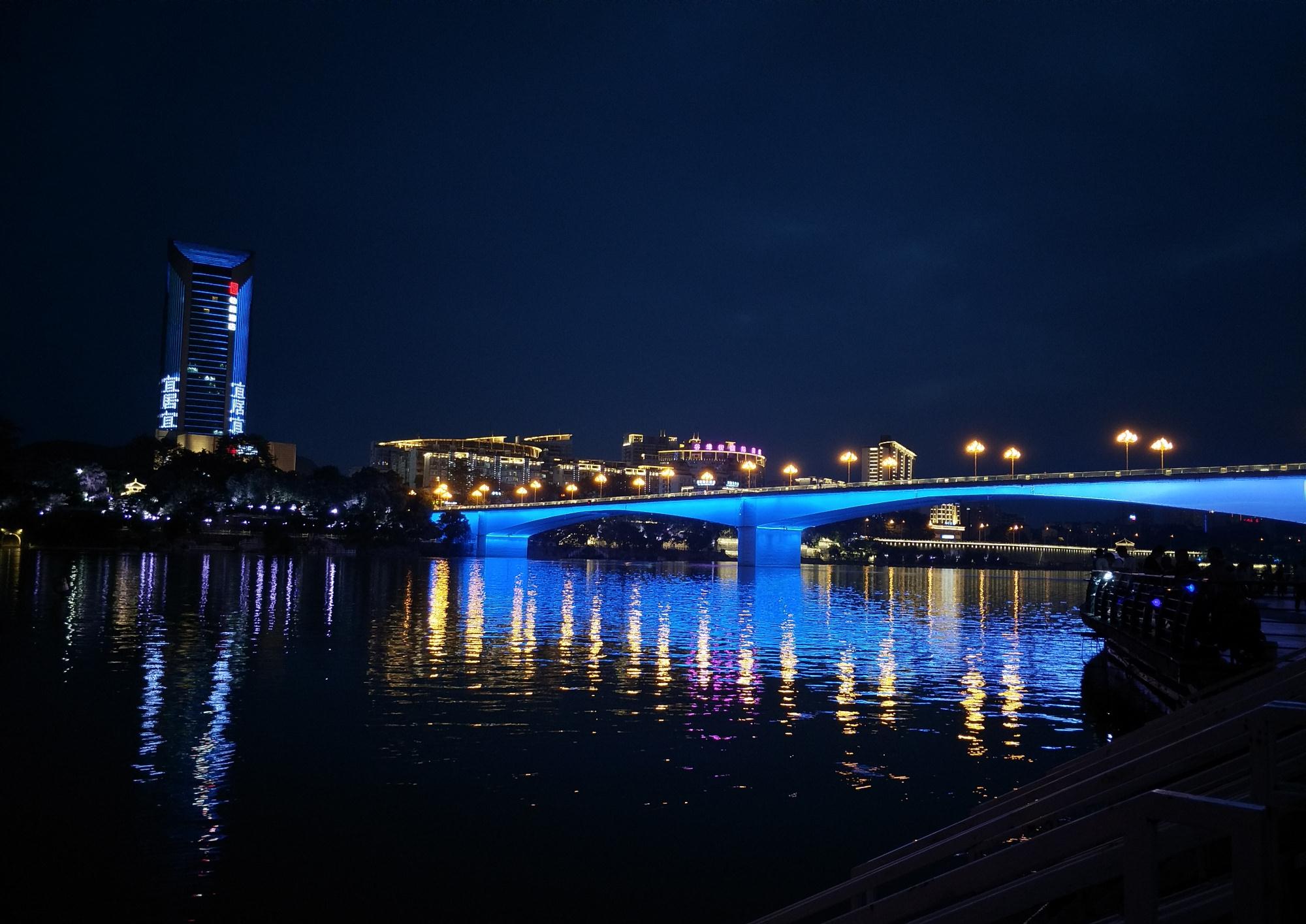 如何拍出璀璨的城市夜景风光大片_蚂蚁MaE_新浪博客