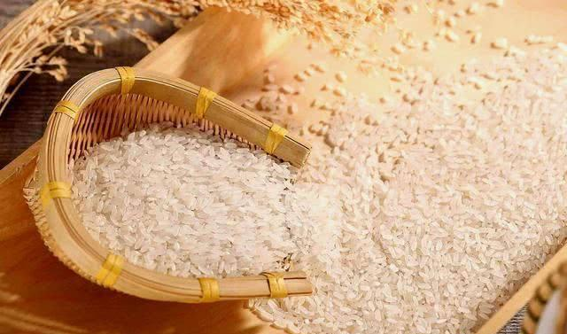 超市买大米,别看牌子,只要“认准”包装上的这行字,都是好大米休闲区蓝鸢梦想 - Www.slyday.coM 超市买大米,别看牌子,只要“认准”包装上的这行字,都是好大米休闲区蓝鸢梦想 - Www.slyday.coM