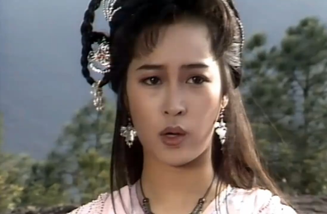 歌声优美动听，旋律听不够，喜欢剧中黎美娴和梁朝伟