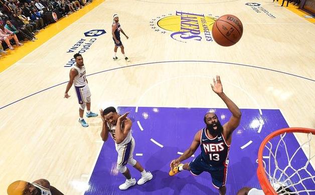 哈登三双米尔斯34分,篮网双控联盟最强,哈里斯换乐福夺冠在望休闲区蓝鸢梦想 - Www.slyday.coM 哈登三双米尔斯34分,篮网双控联盟最强,哈里斯换乐福夺冠在望休闲区蓝鸢梦想 - Www.slyday.coM